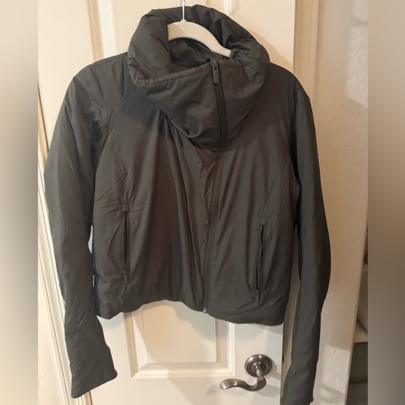 Lululemon Sleek City Jacket
Dark Olive - Picture 3 of 3